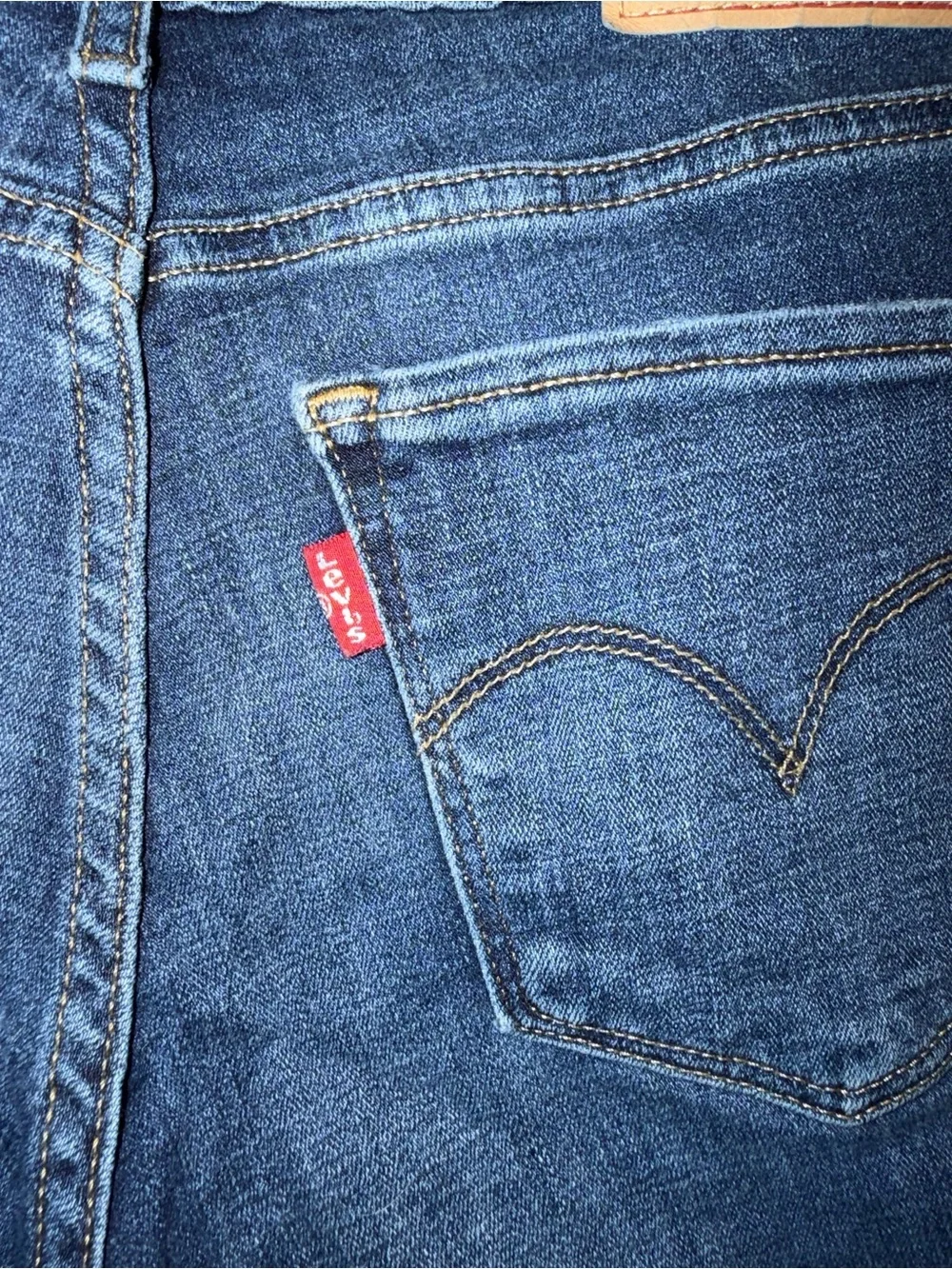 Levi's Women's Dark Blue Skinny Jeans